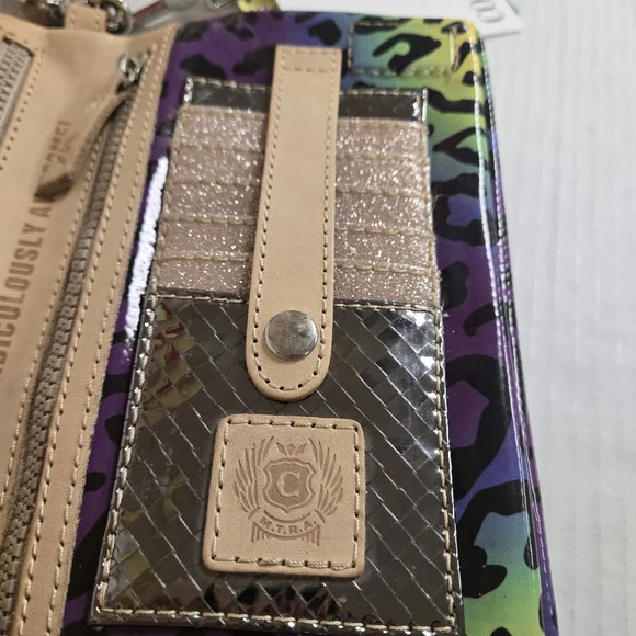 Semi Uptown Crossbody By CONSUELA - Picture 5 of 9